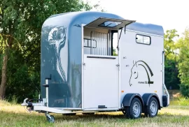 Van para caballos Touring XL de Cheval Liberté